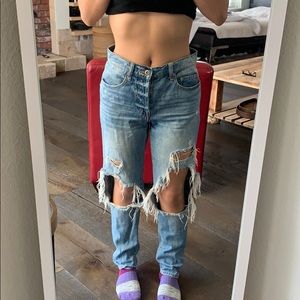 PISTOLA DISTRESSED STRAIGHT LEG JEANS!!!